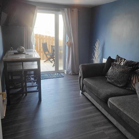 Amble Harbour Retreats Hotel Екстериор снимка
