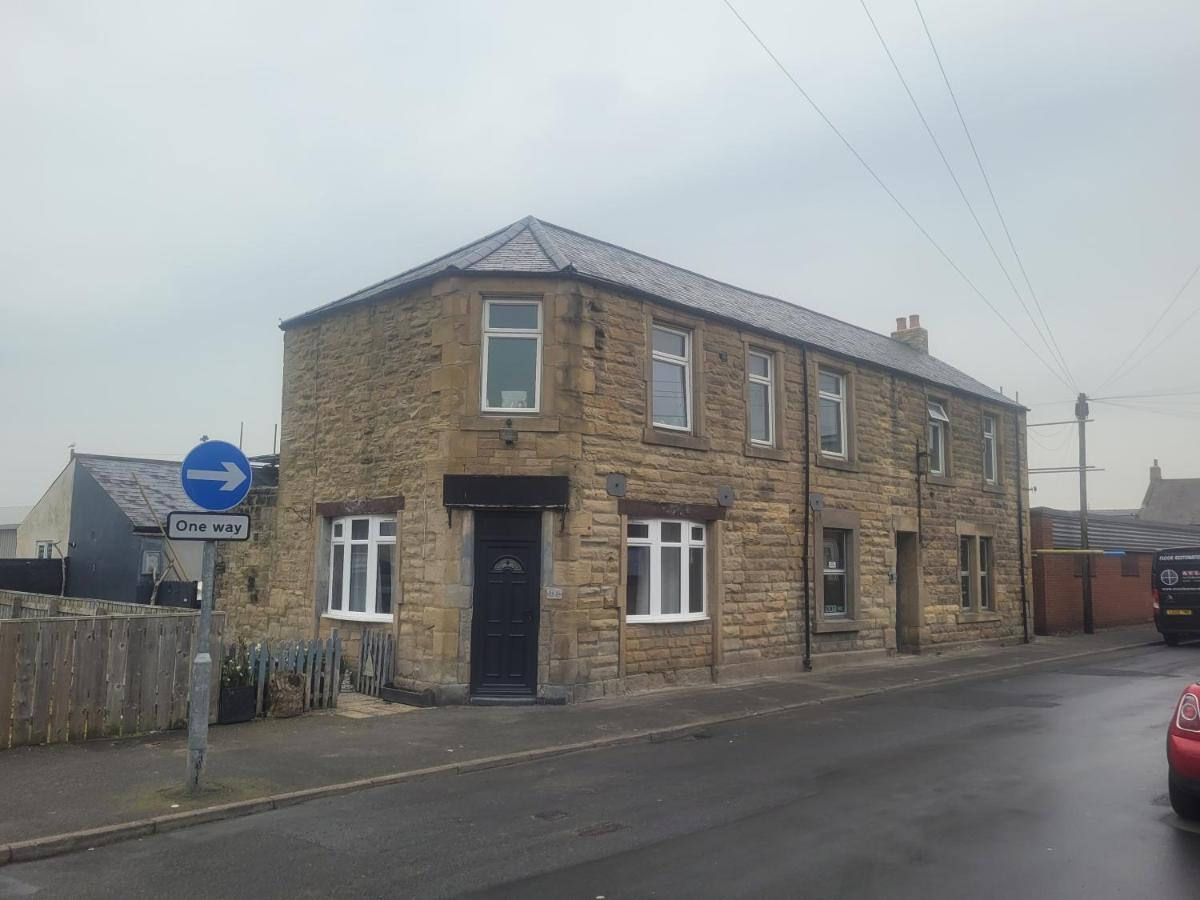 Amble Harbour Retreats Hotel Екстериор снимка