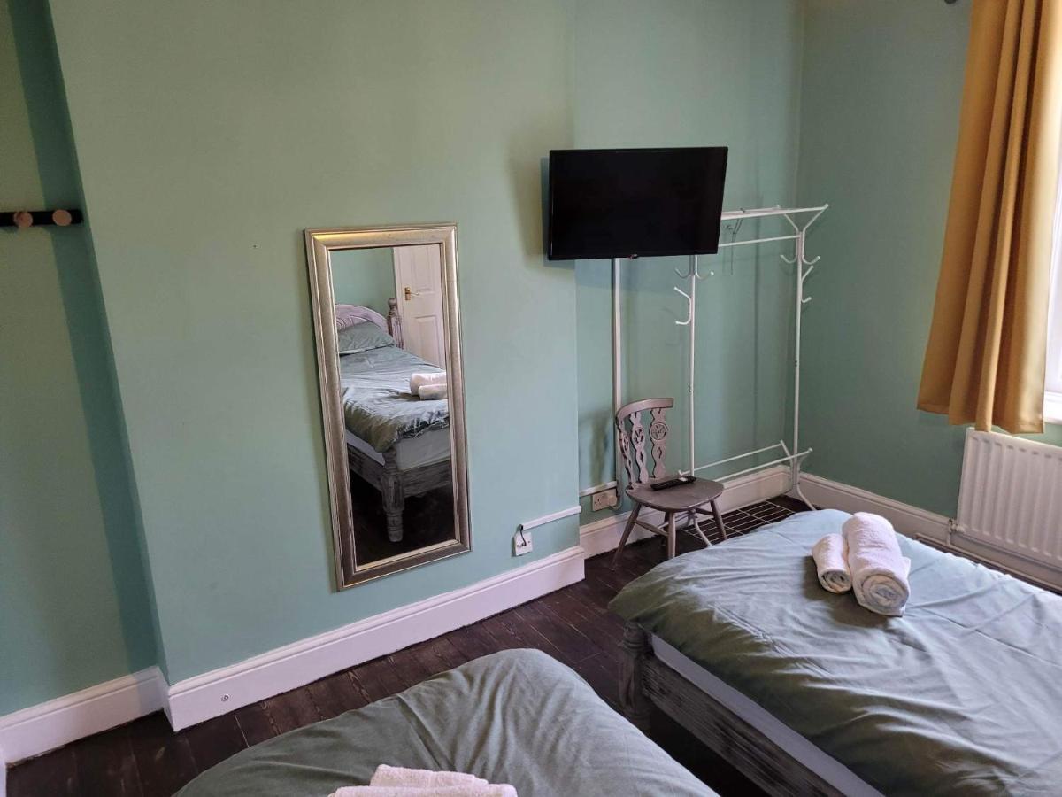 Amble Harbour Retreats Hotel Екстериор снимка