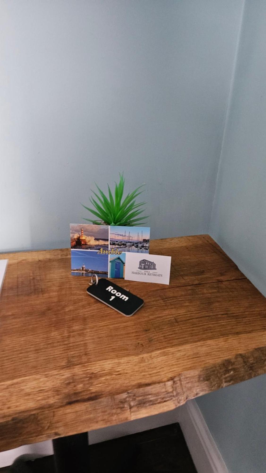 Amble Harbour Retreats Hotel Екстериор снимка