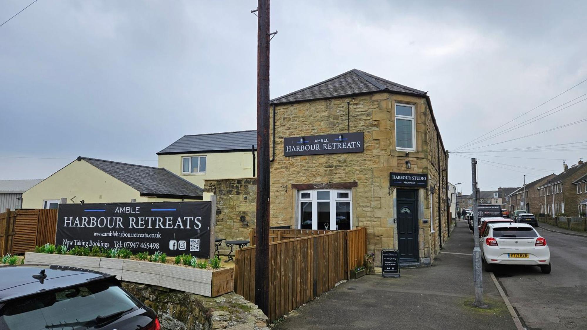 Amble Harbour Retreats Hotel Екстериор снимка