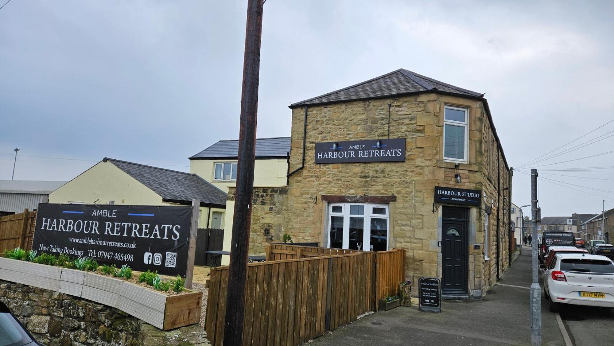 Amble Harbour Retreats Hotel Екстериор снимка