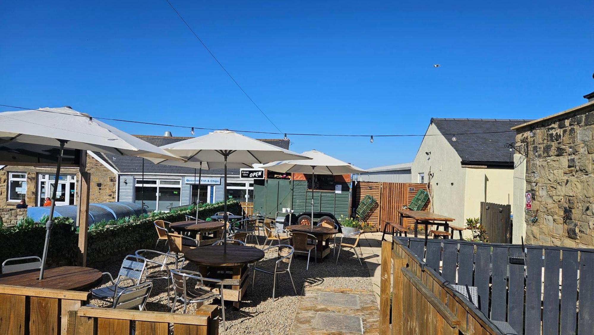 Amble Harbour Retreats Hotel Екстериор снимка